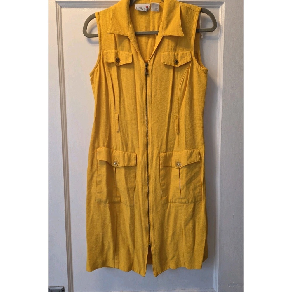 Vintage 80's Scarlett Yellow Button Sleeveless Shirtdress. Medium